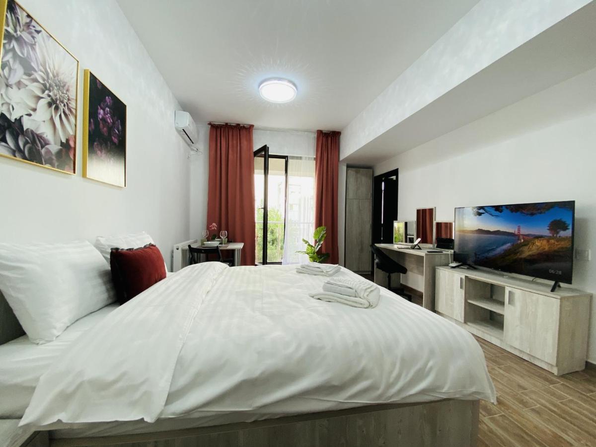 New City Studios With Balcony Букурещ Екстериор снимка