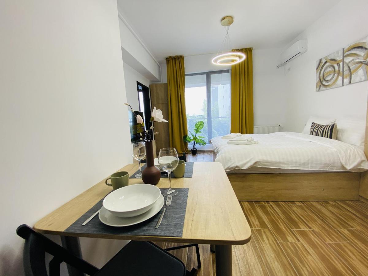 New City Studios With Balcony Букурещ Екстериор снимка
