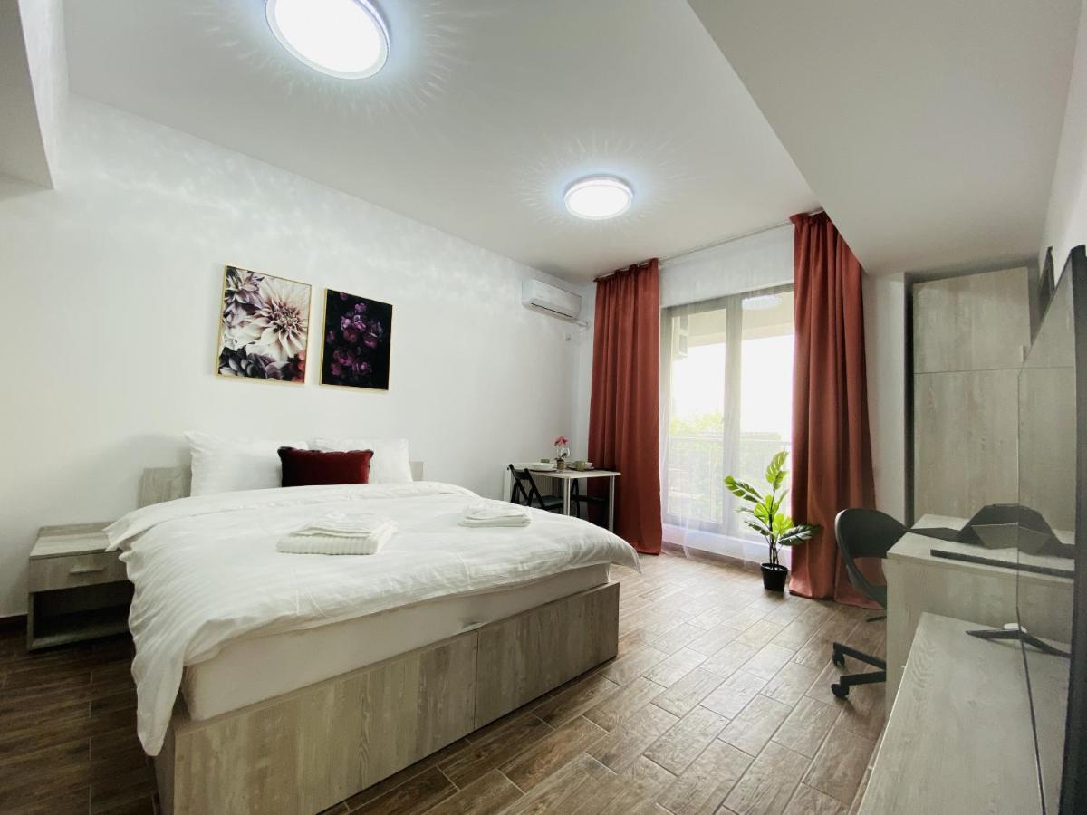 New City Studios With Balcony Букурещ Екстериор снимка